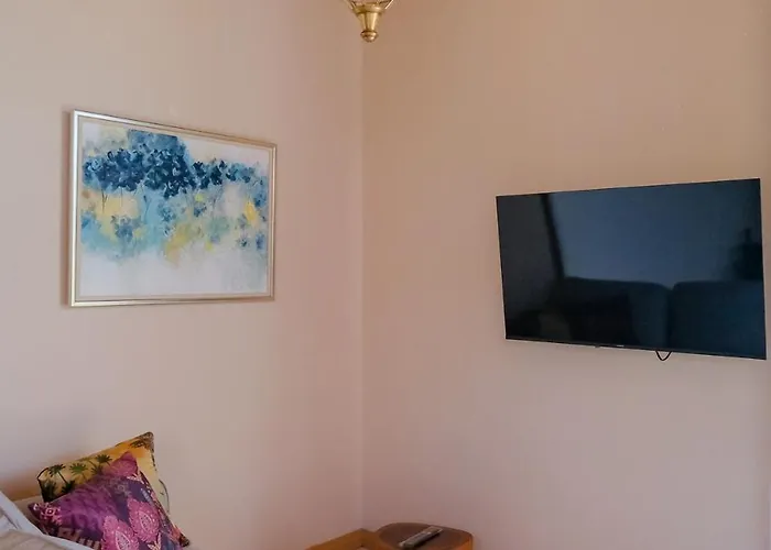Brand New Charming 1 Bedroom With Private Pool * 金巴兰
