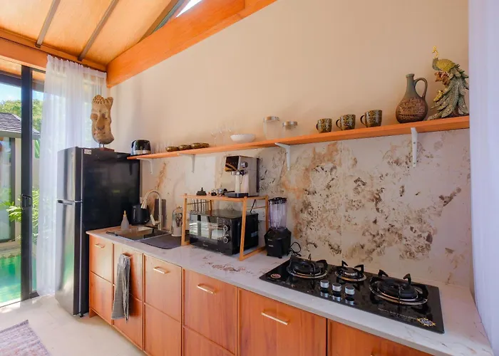Brand New Charming 1 Bedroom With Private Pool
