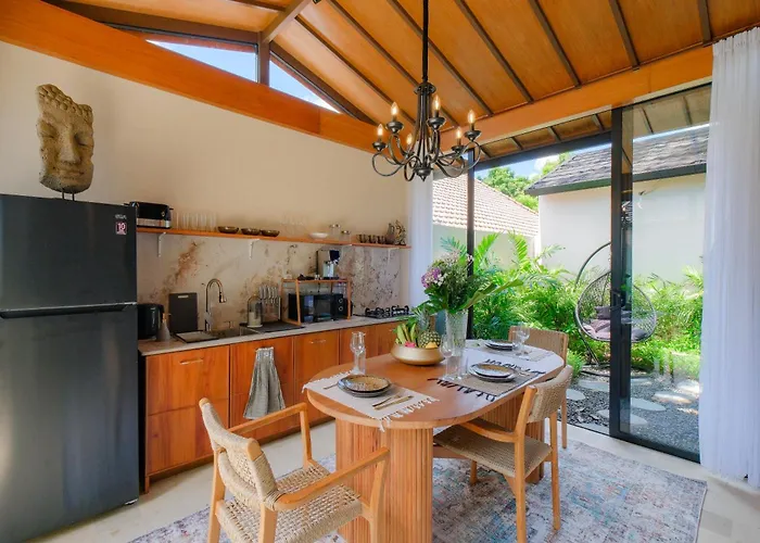 Brand New Charming 1 Bedroom With Private Pool